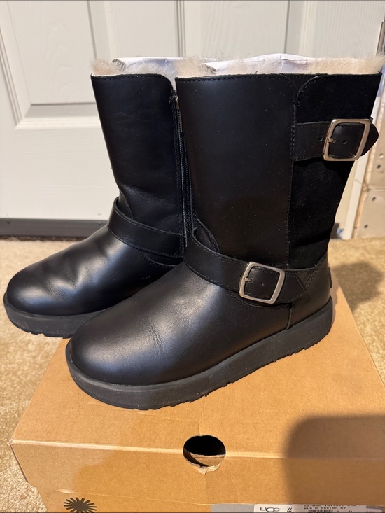UGG Shoes - UGG Black Leather Mid-Calf Buckle Boots